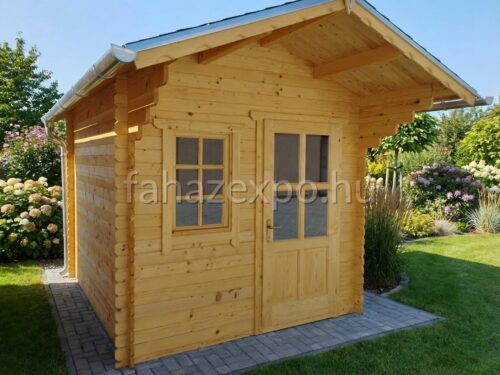 ANITA előtetős szaunás faház, 7,65 m²-es