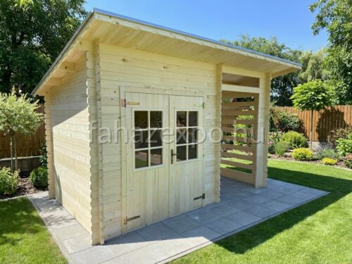 FOREST szerszámtároló faház, 8,74 m²-es - oldalsó tűzifa tárolóval!